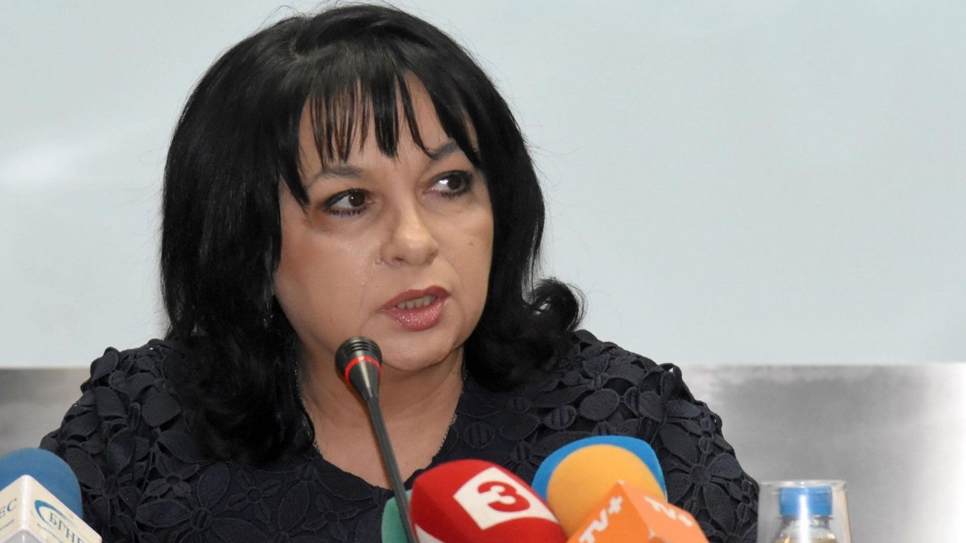 Министър Петкова за цената на парното: 201 млн. лева ще бъдат върнати на клиентите 