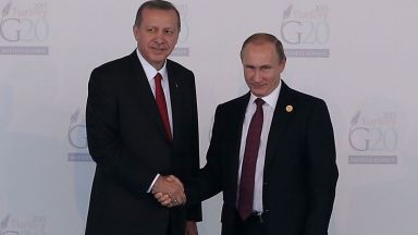 Дружба, ракети, Сирия: Путин и Ердоган отново рамо до рамо