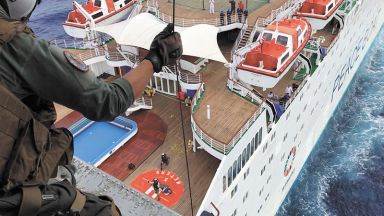 Хиляди американски морски пехотинци са на път да пропуснат изтичащия