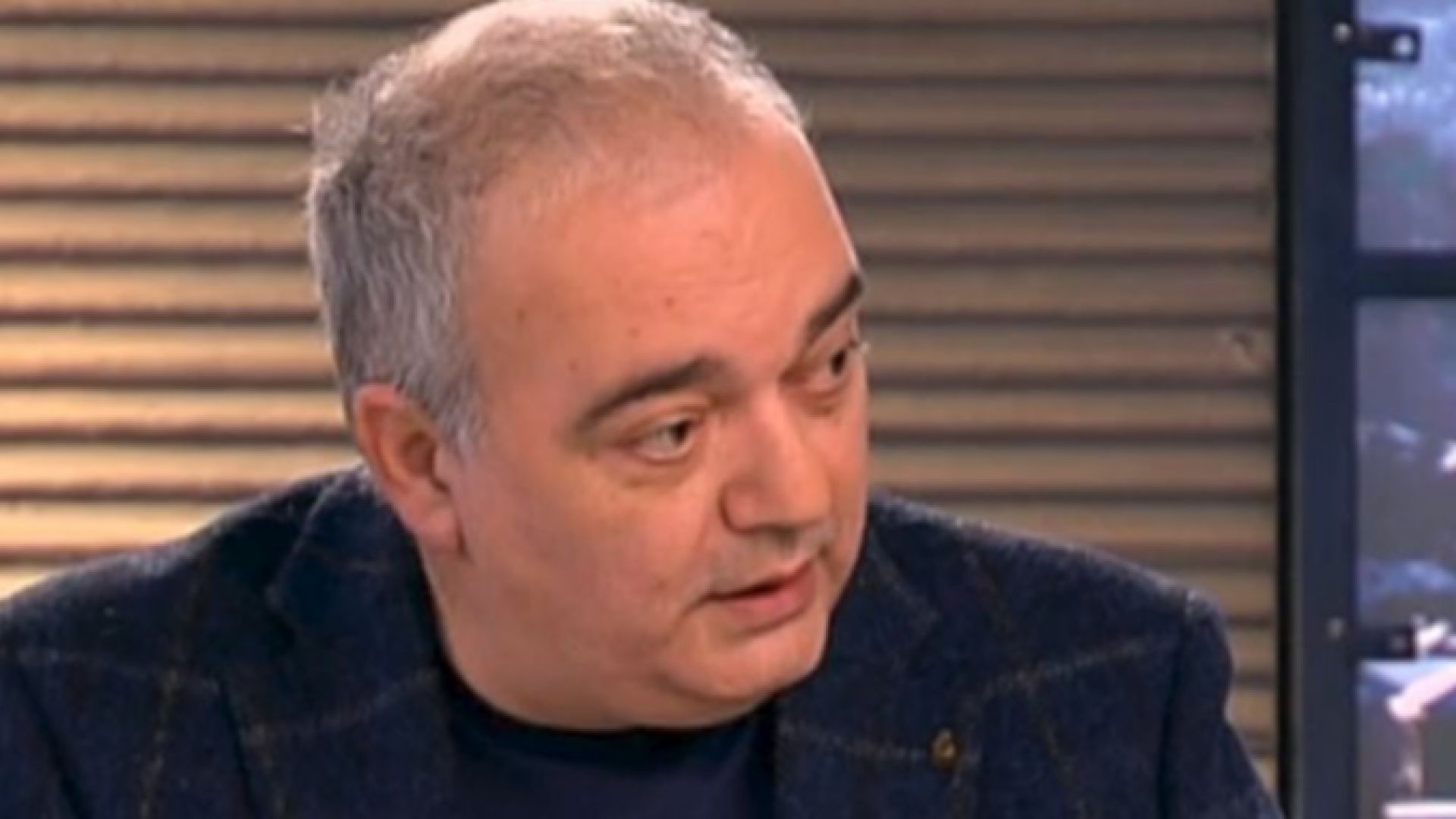 За хора които вероятно са търгували с влияние се дава