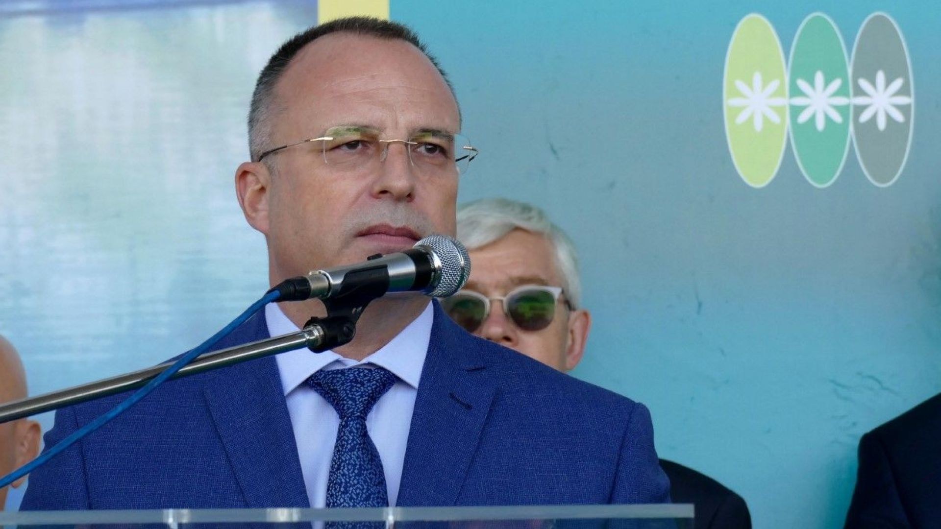 Диалог с биопроизводителите винаги е имало а основания за оставки