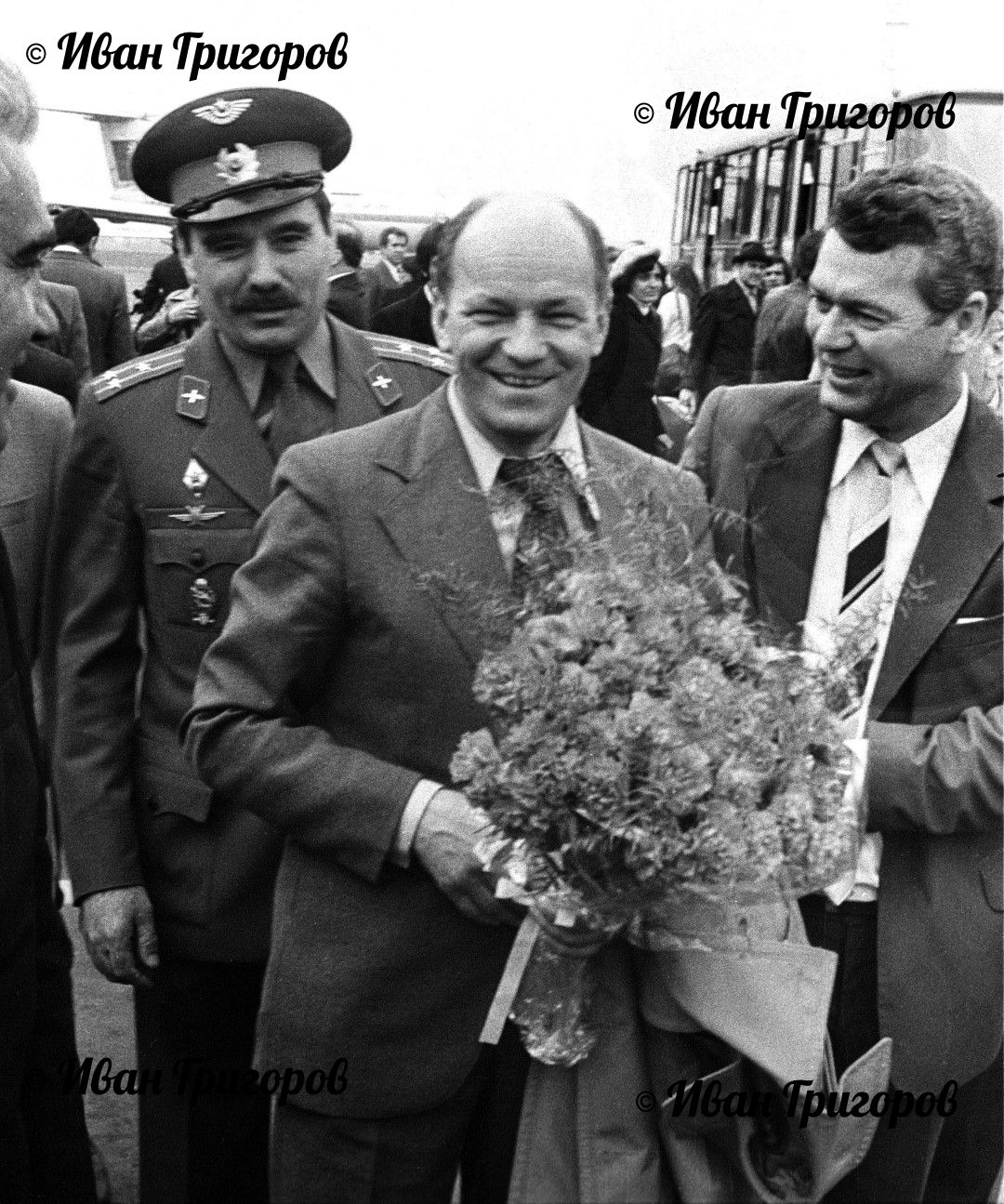 Георги Иванов (на заден план) и Николай Рукавишников