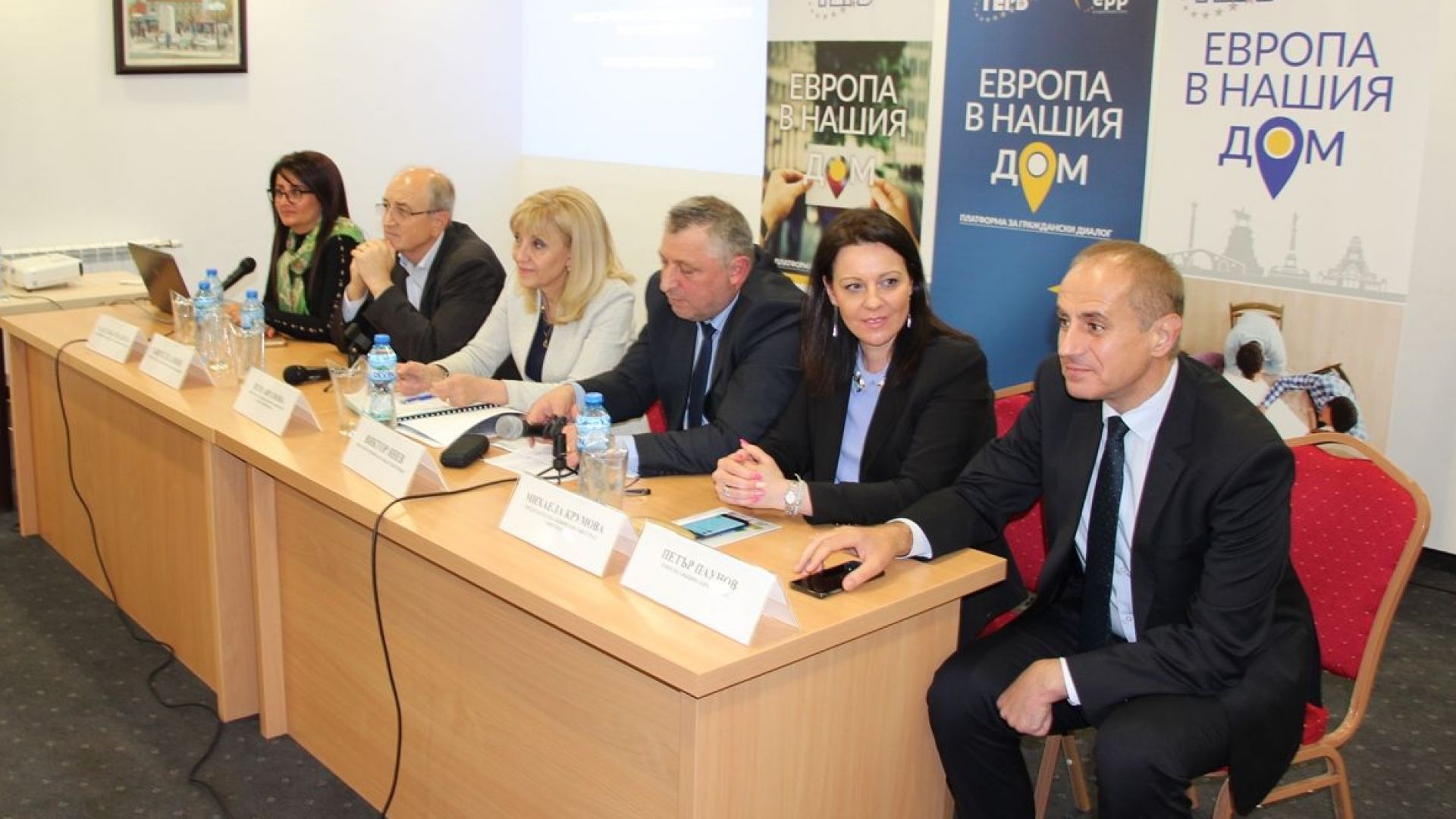 През следващата седмица предстои да започне ремонт на пътя Дупница