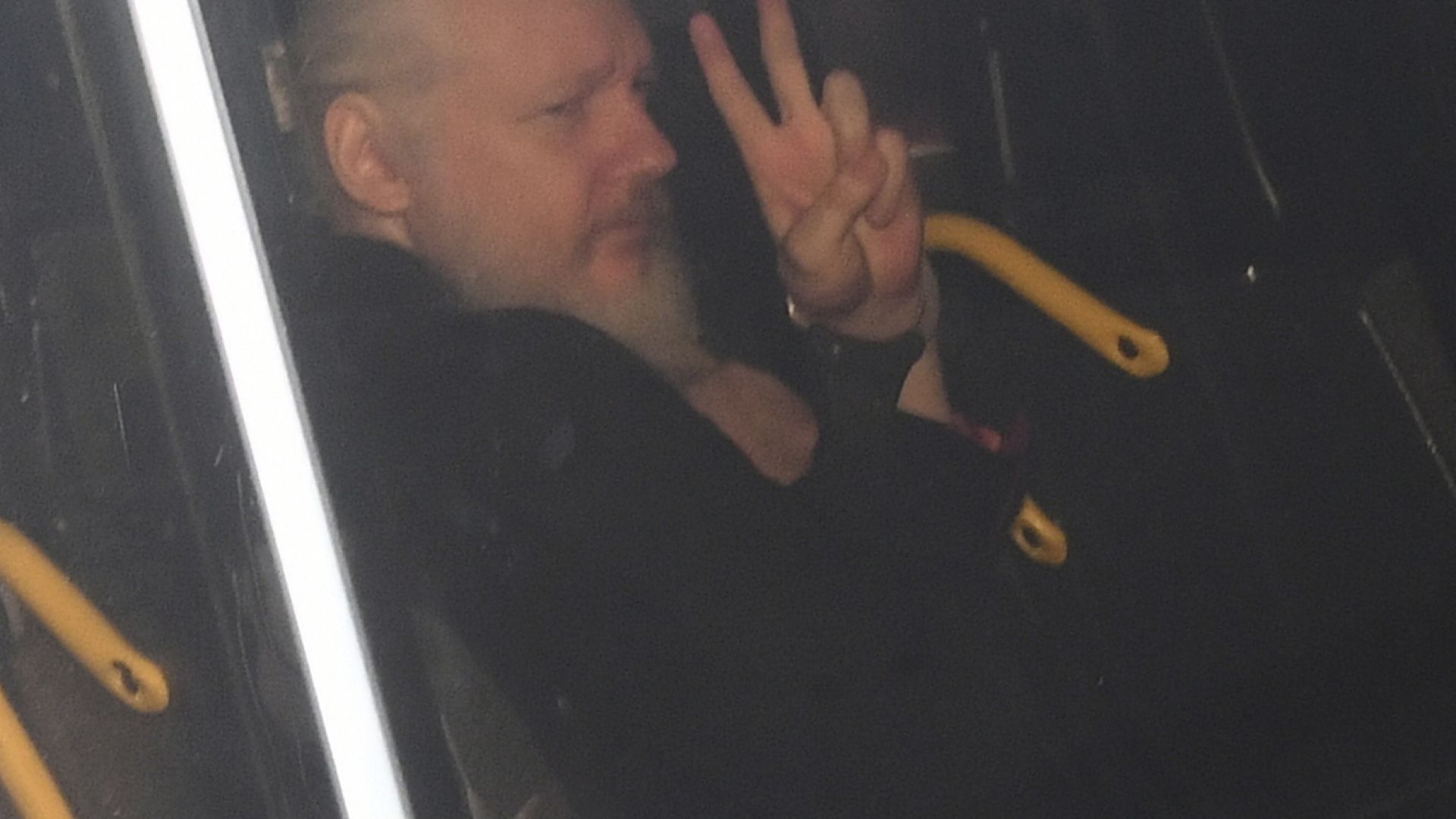 Шведски съд днес отхвърли искане на прокуратурата основателят на организацията