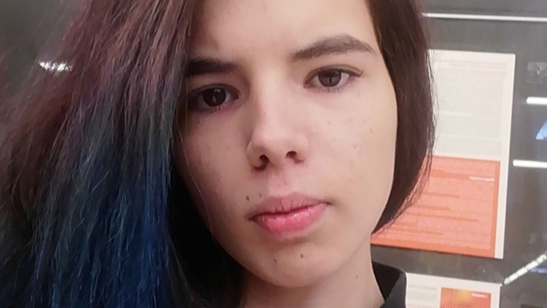 Полицията издирва 16 годишната Зорница Красимирова Петрова от София На 10