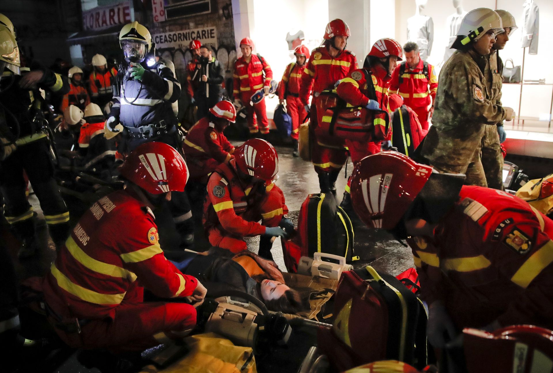 Сценария предвижда евакуацията на 200 ранени при две експлозии