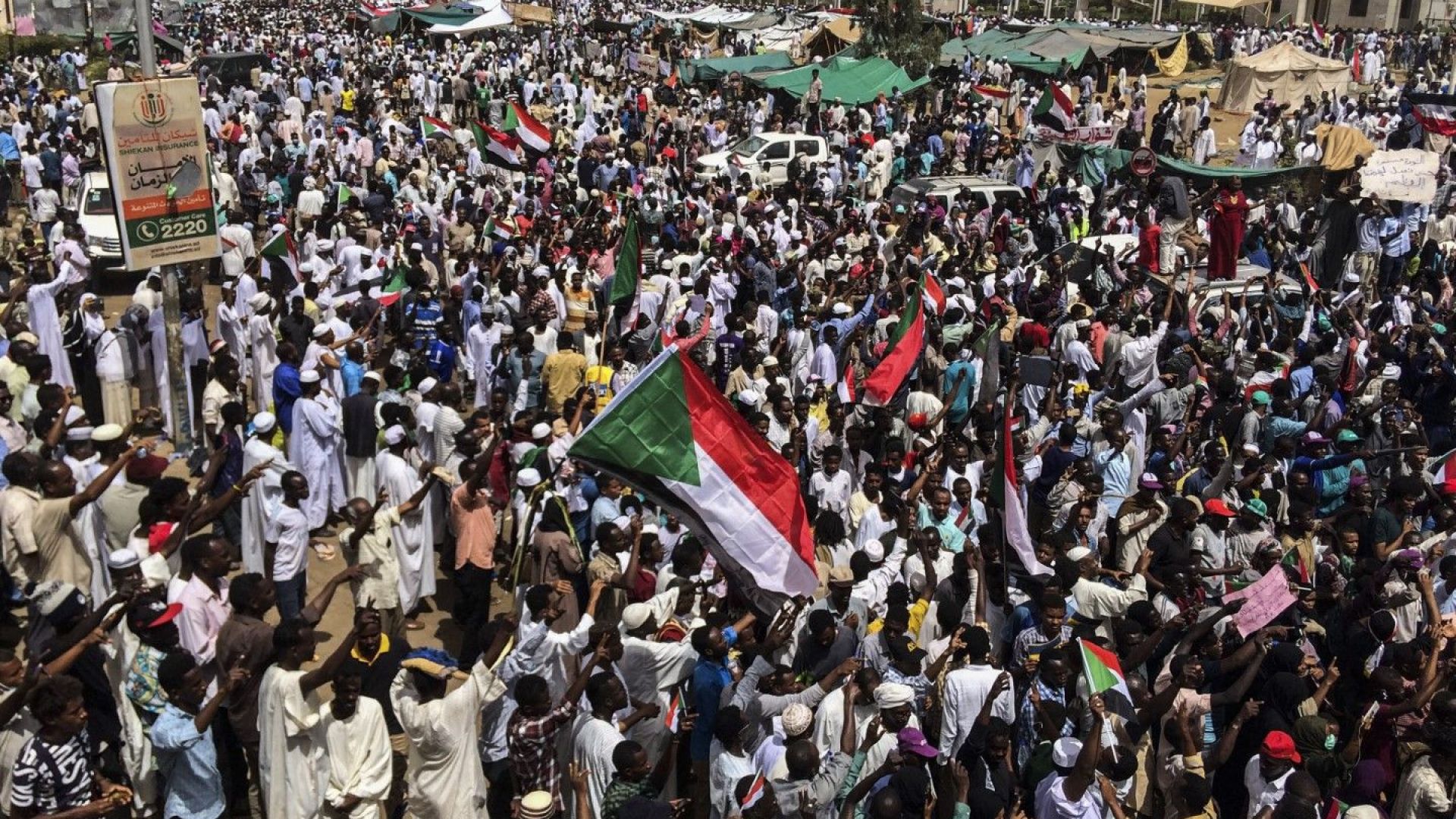 Новият ръководител на временния военен съвет в Судан заяви днес