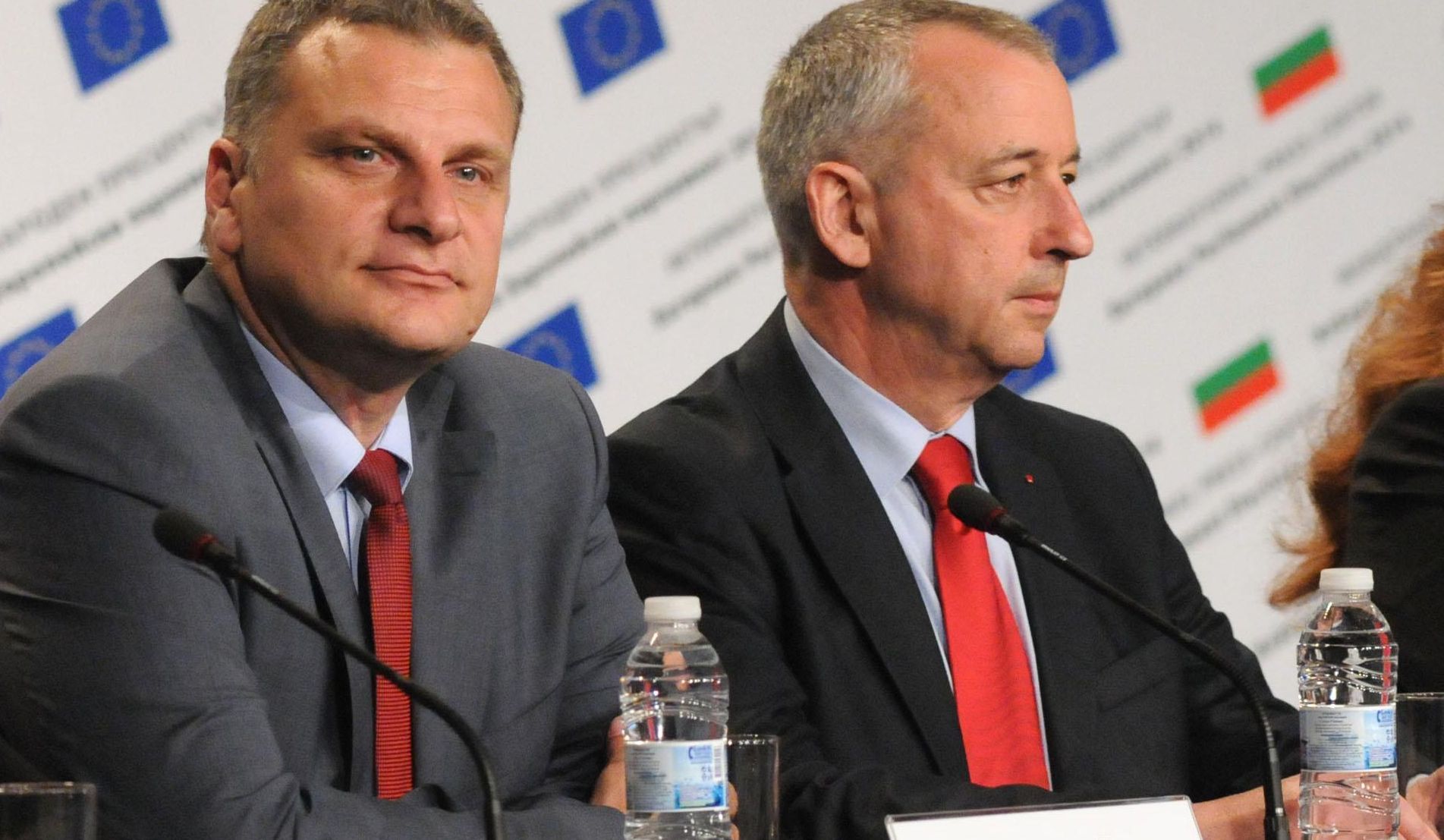 Петър Курумбашев (вляво) и Георги Пирински не скриха разочарованието си от предложението на Корнелия Нинова