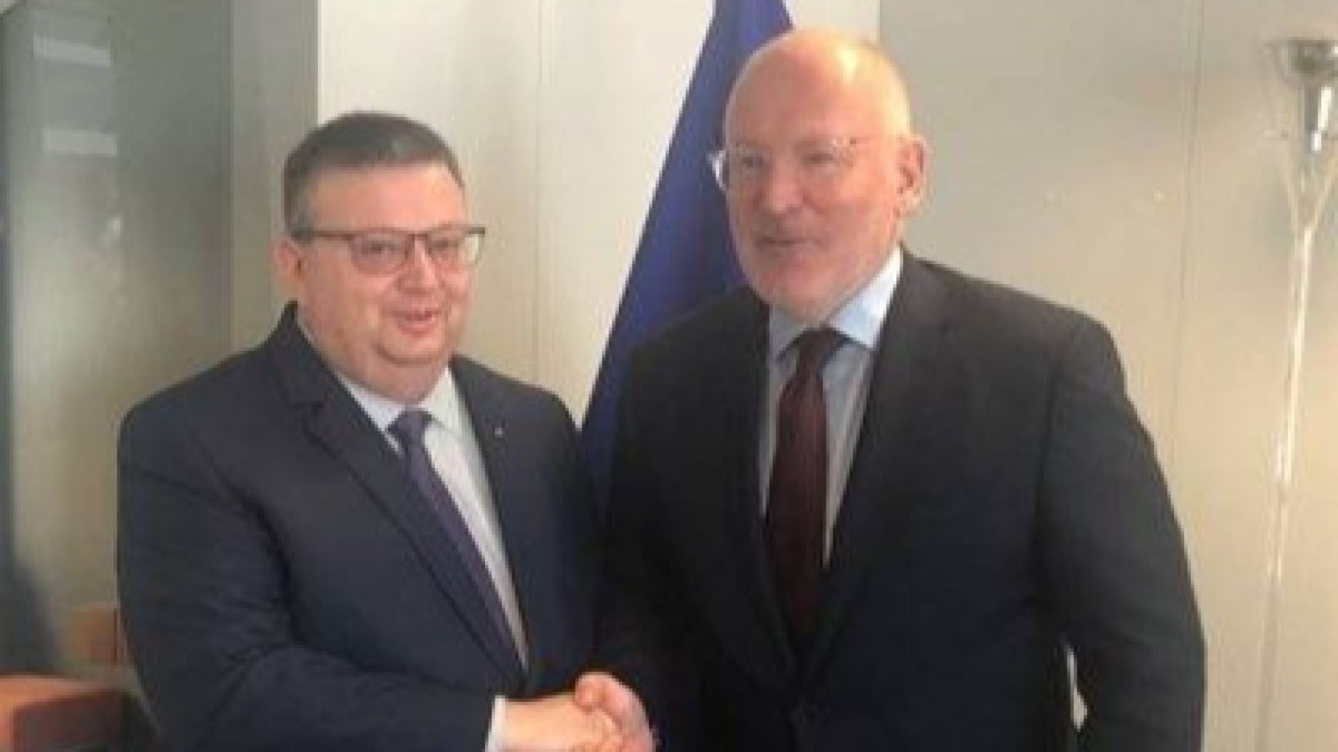 Главният прокурор на Република България г н Сотир Цацаров проведе днес