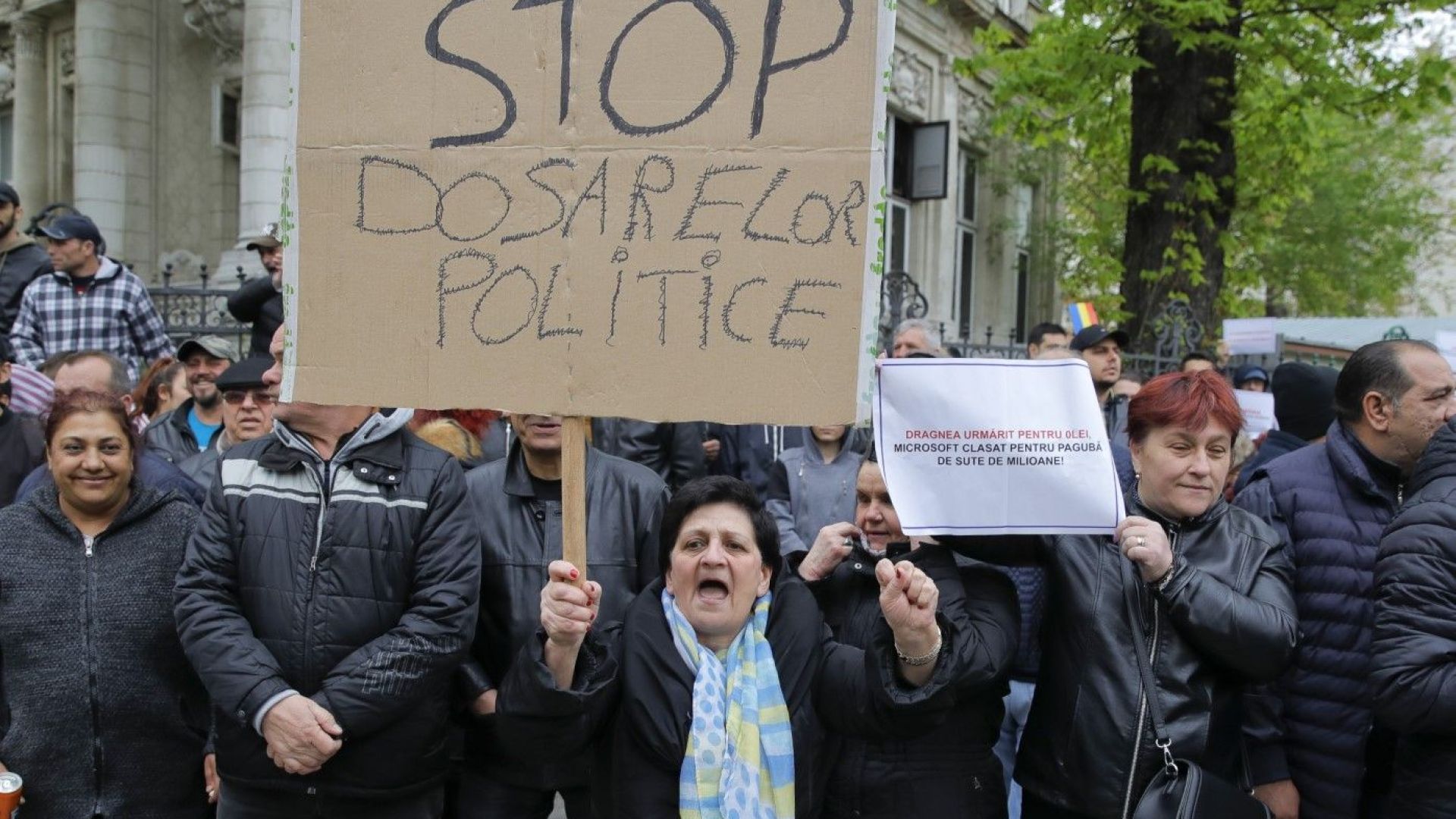 Групата на Европейската народна партия ЕНП в Европейския парламент призова