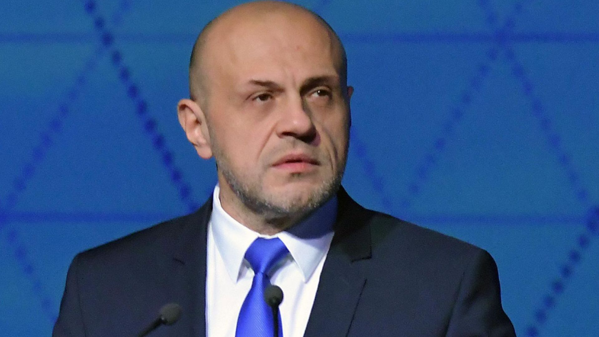 Вицепремиерът Томислав Дончев публикува емоционален текст на странциата си във