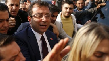 Опозиционният кандидат официално бе обявен за кмет на Истанбул