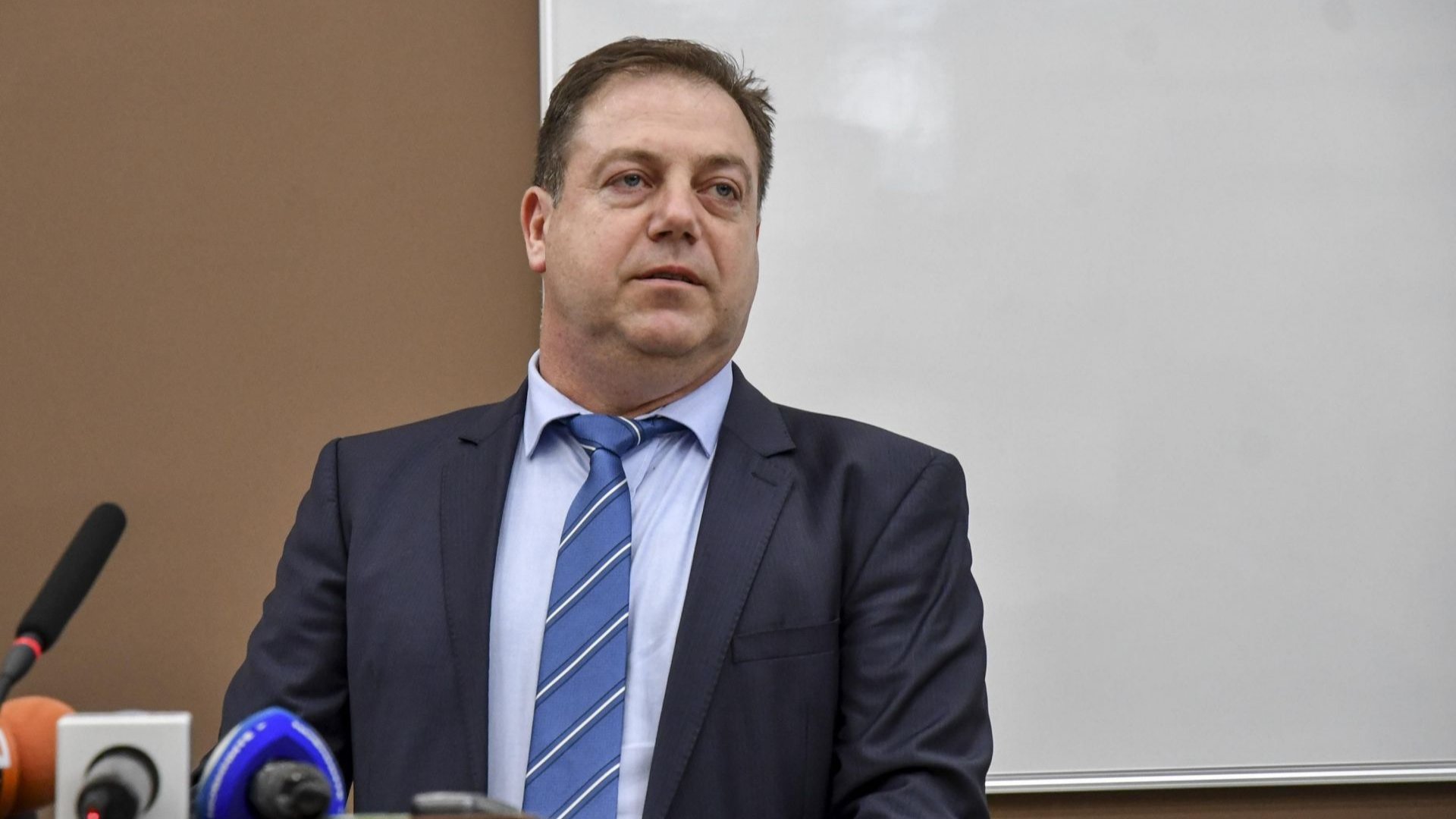 Много важно е да работим за връщането на доверието между