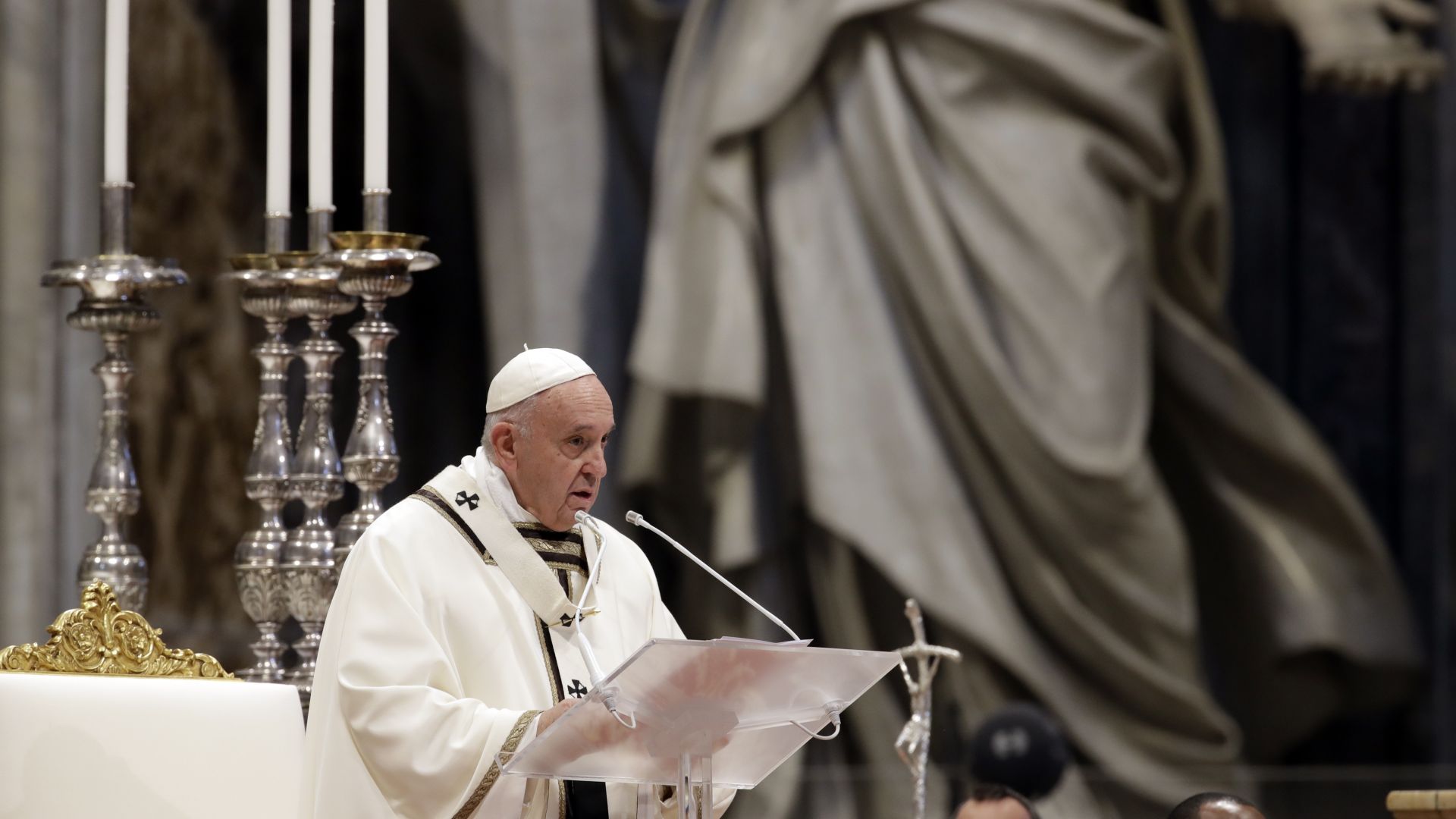 Папа Франциск за пети път отслужи литургия на Велики четвъртък