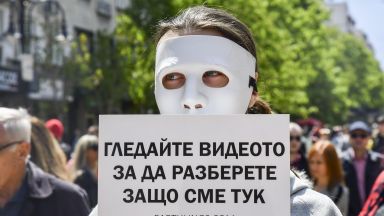 Веганите в акция: "превзеха" "Витошка" (снимки)