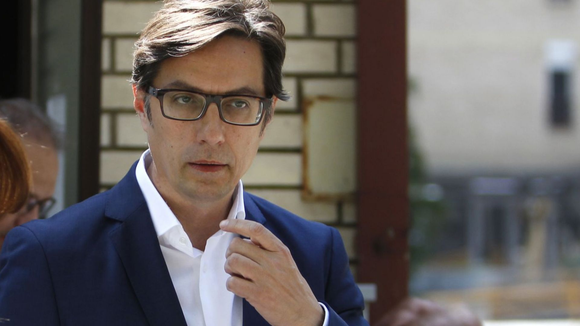 Според резултатите от обработените досега 23 43 от бюлетините на първия