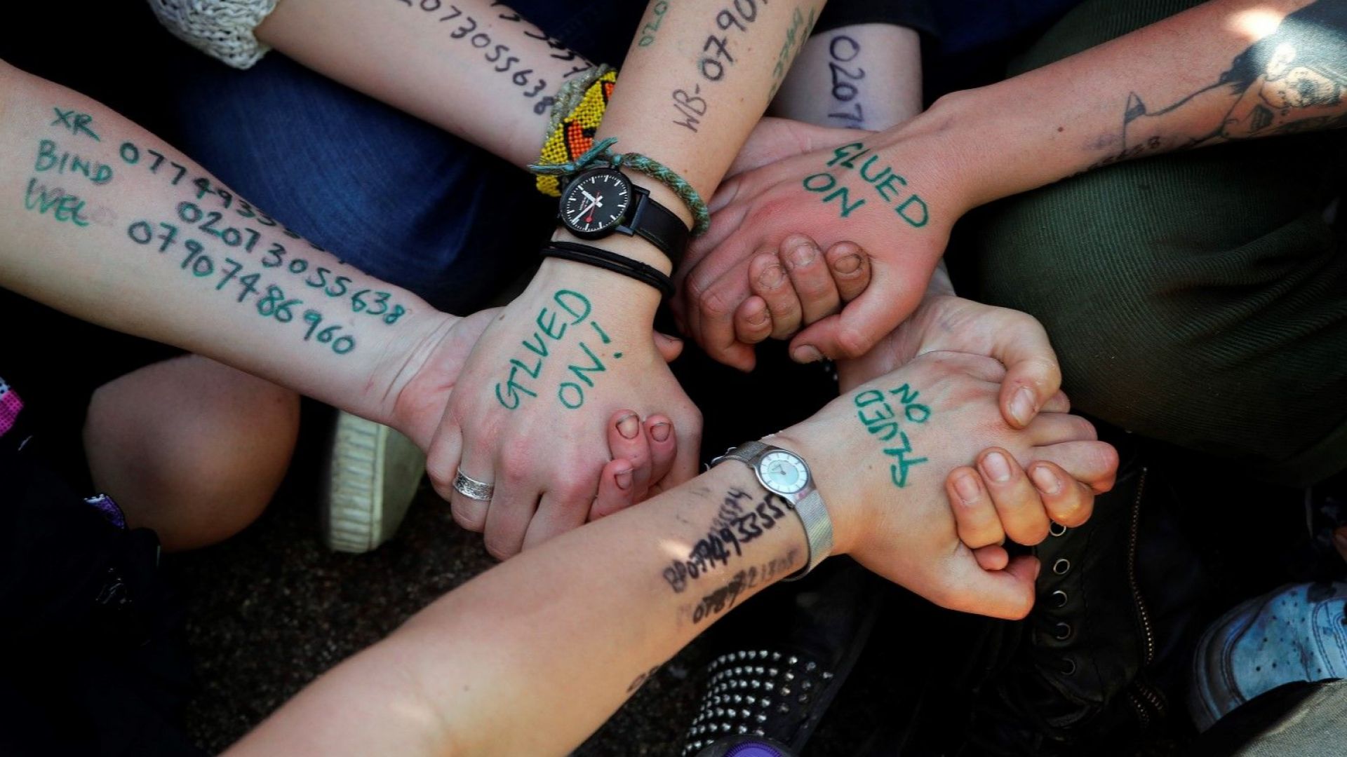 Протестното движение Бунт срещу унищожението което от миналия понеделник започна