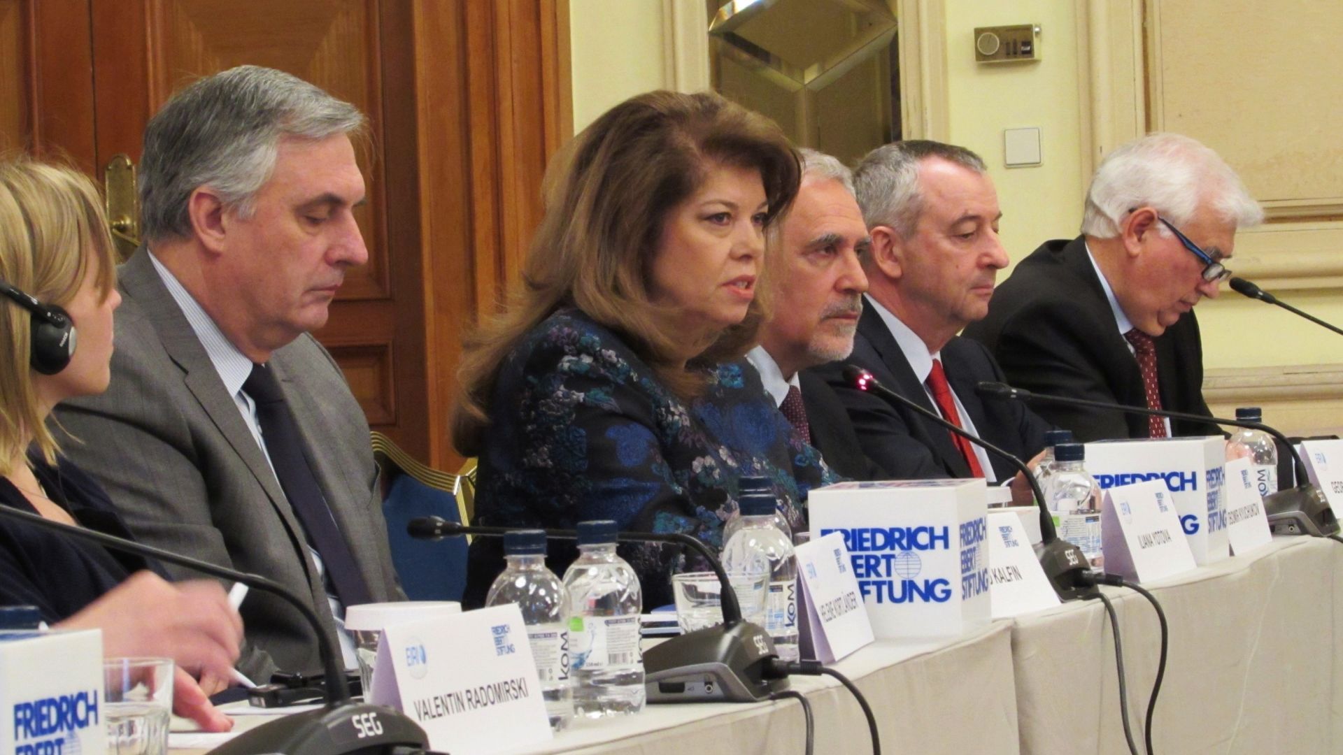 Русия е непосредствен съсед на Европейския съюз с който трябва