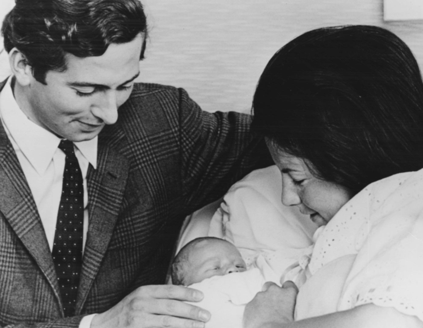 Принц Ханс Адам Лихтенщайнски със съпругата си принцеса Мари и тейният син Алоис - 13 юни 1968, Цюрих