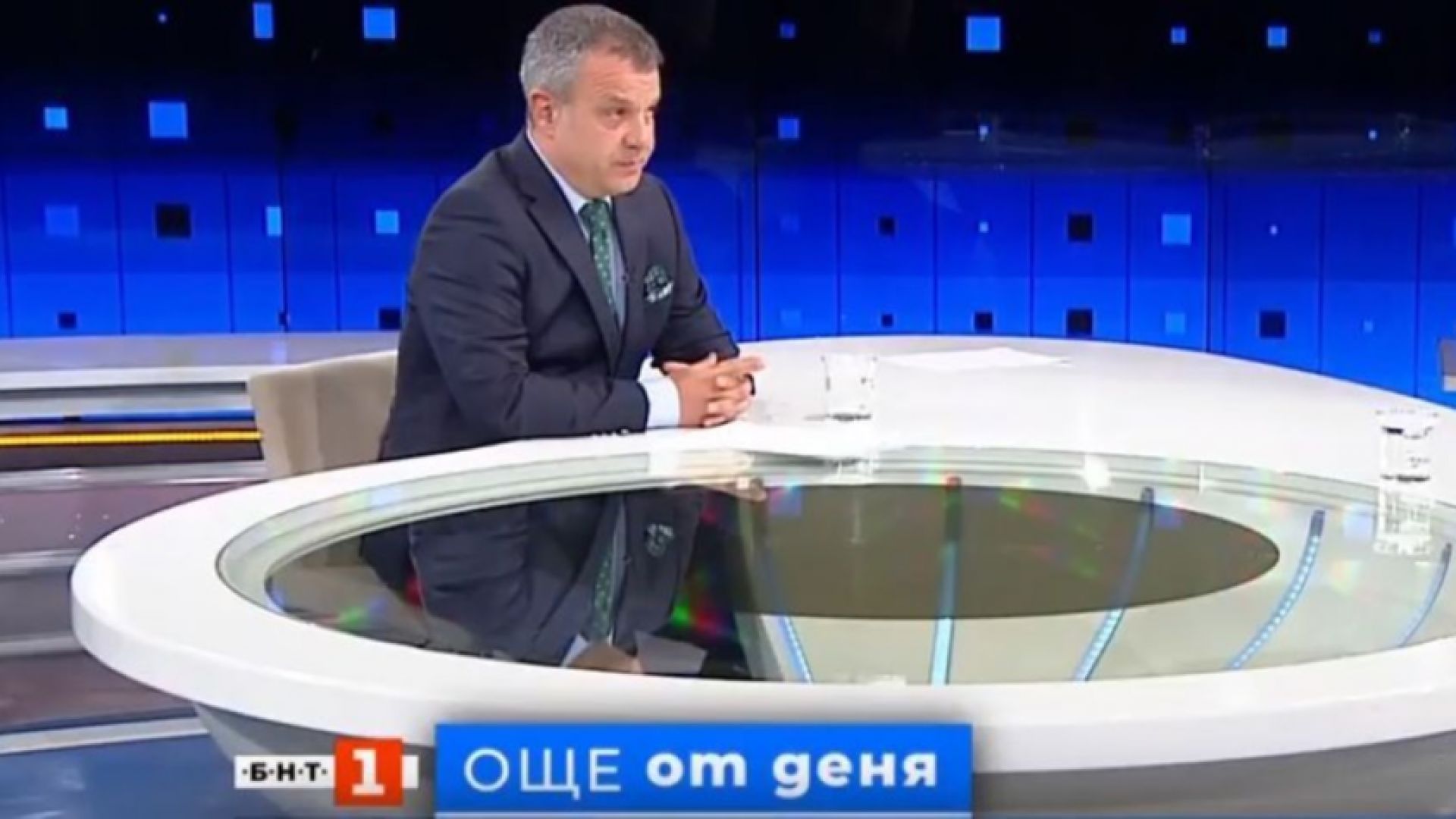 Емил Кошлуков вече няма да бъде водещ на Още от