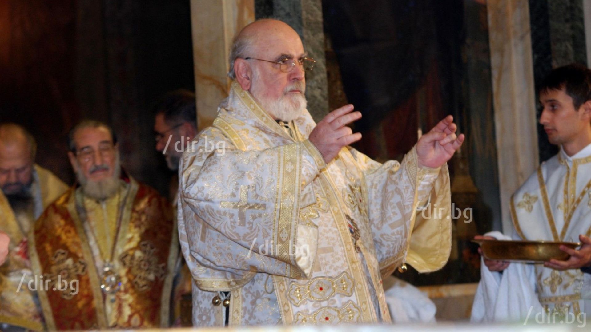 Защо православните християни почитат Великден като най големия християнски празник какво