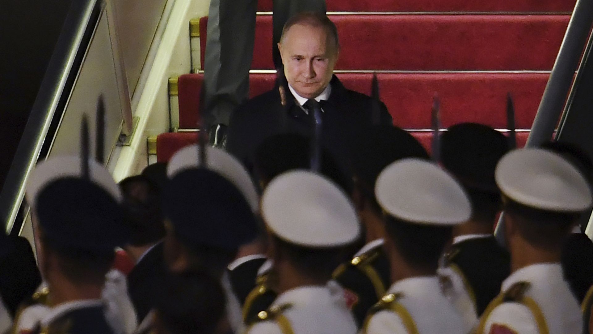 Руският президент Владимир Путин пристигна в Китай където утре и
