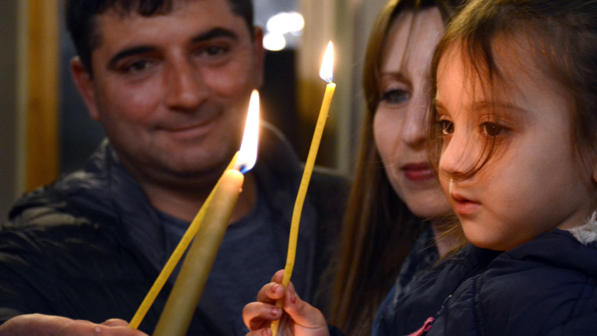 Вярващите в Бог българи от 1998 г насам са със