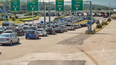 На вниманието на отпускарите: Транспортна стачка блокира Гърция на 1 май