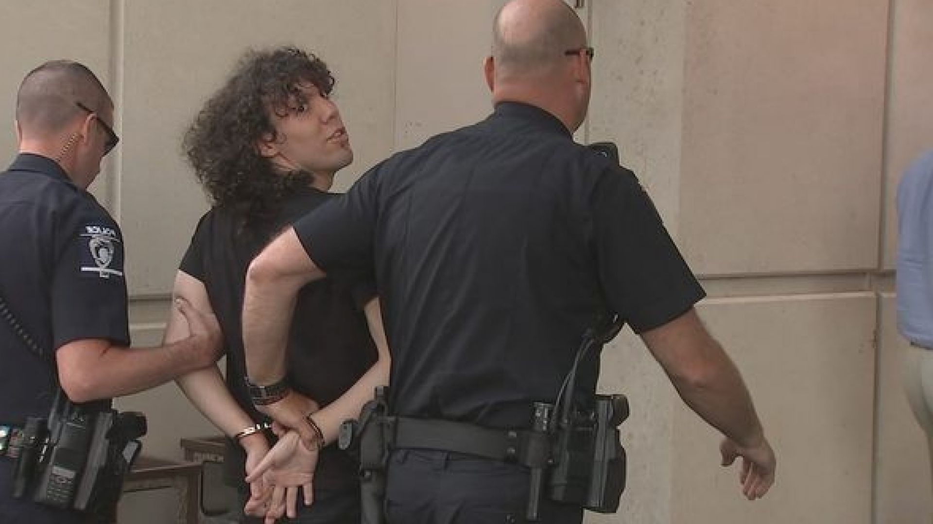 Двама души са загинали а четирима са ранени двама от