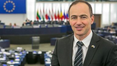 Не допуснаха в РСМ евродепутата Андрей Ковачев, Милен Врабевски и още трима българи 
