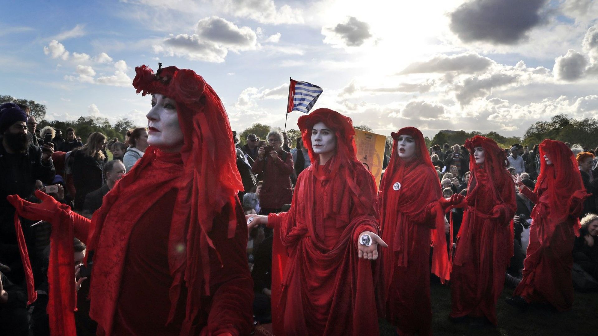 Британският парламент прие решение предложено от лейбъристите за обявяване на