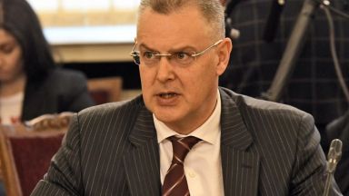 С 14 гласа за 7 против и 0 въздържали се