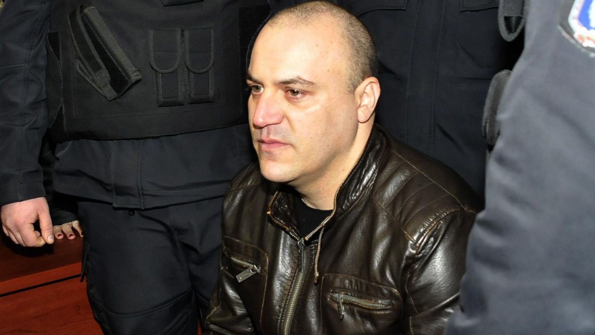 Стефан Стефанов който на 27 март 2011 г държа като