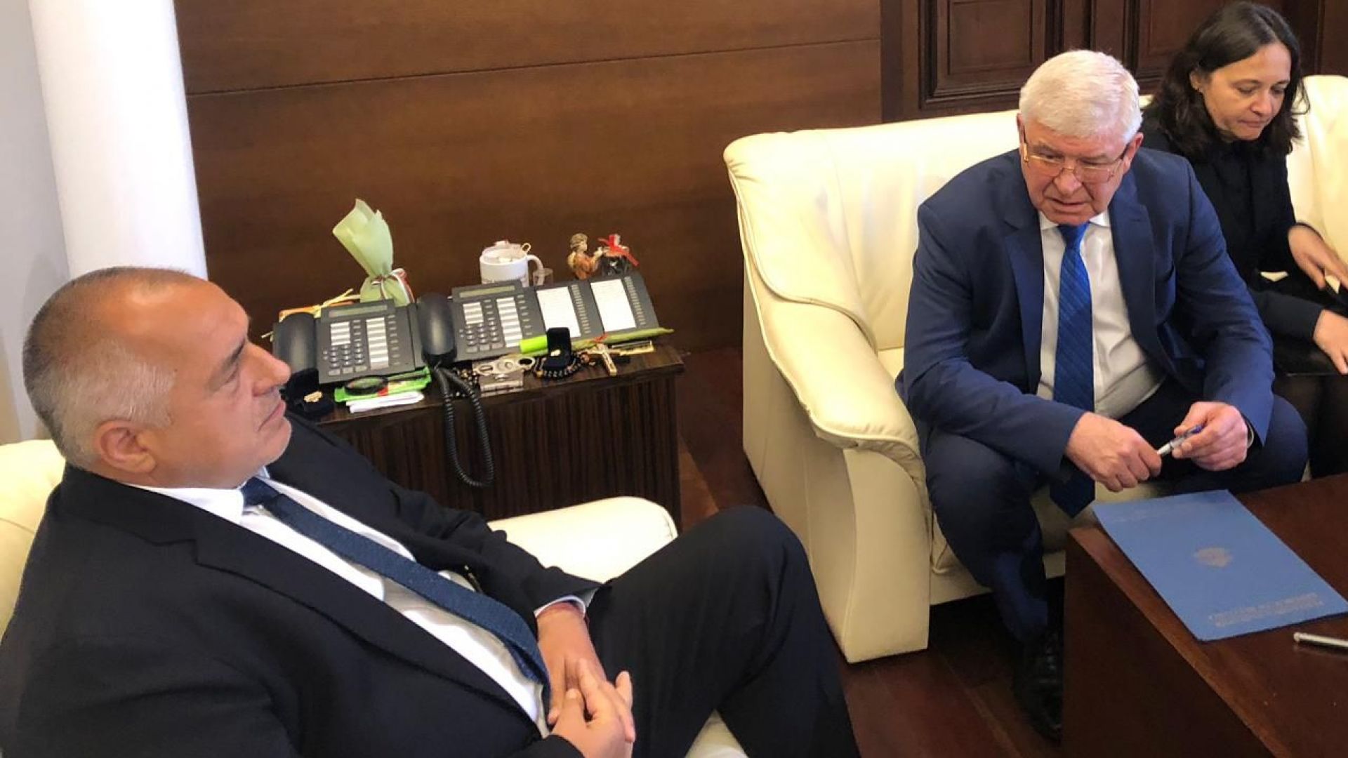 Мерки за подобряване на заплащането на труда в болниците бяха