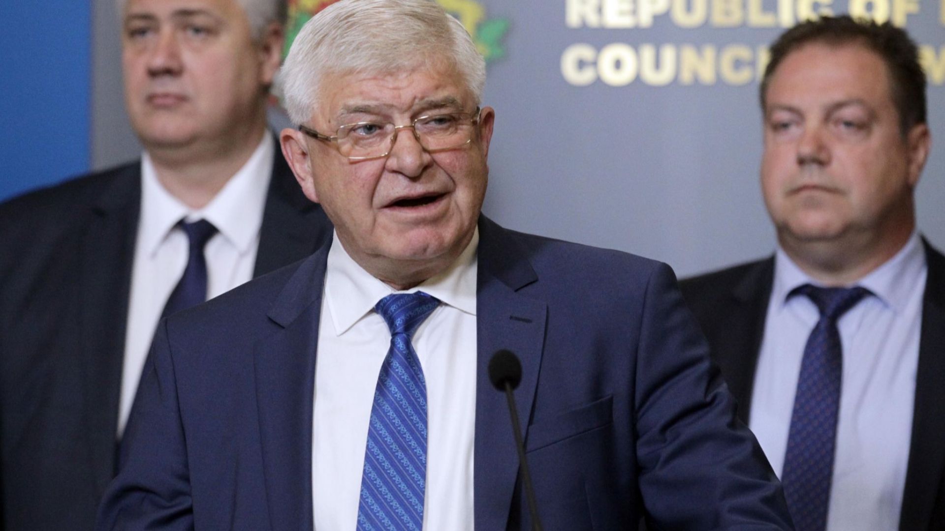 Министърът на здравеопазването Кирил Ананиев ще сезира главния прокурор Сотир