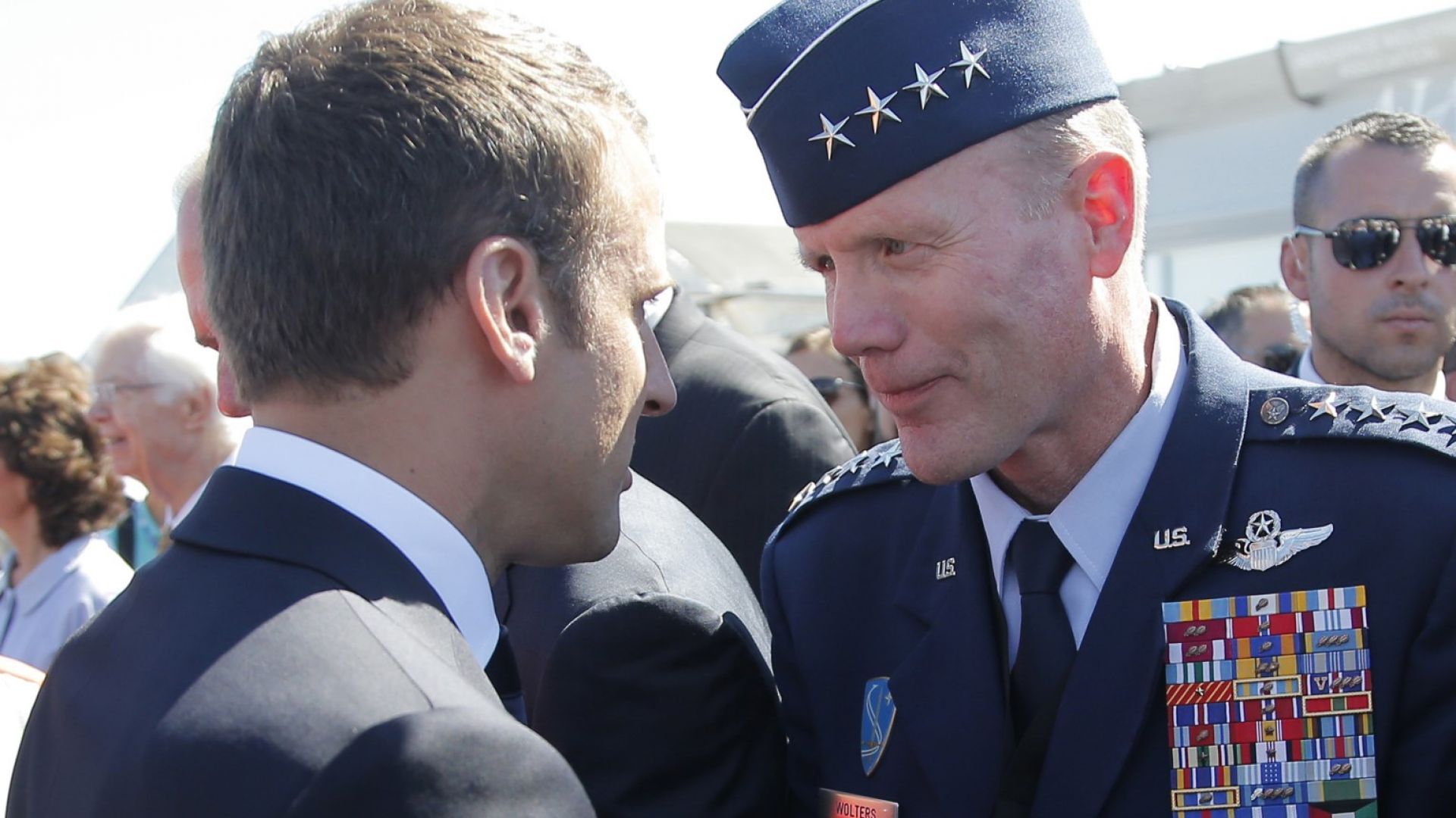 Американският генерал от авиацията Тод Уолтърс беше назначен днес и