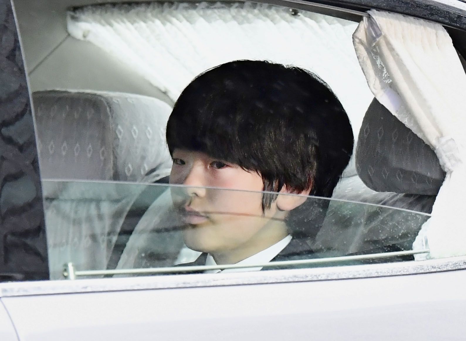 Противник на монархията в Япония заплашил да убие 12 годишния принц Хисахито