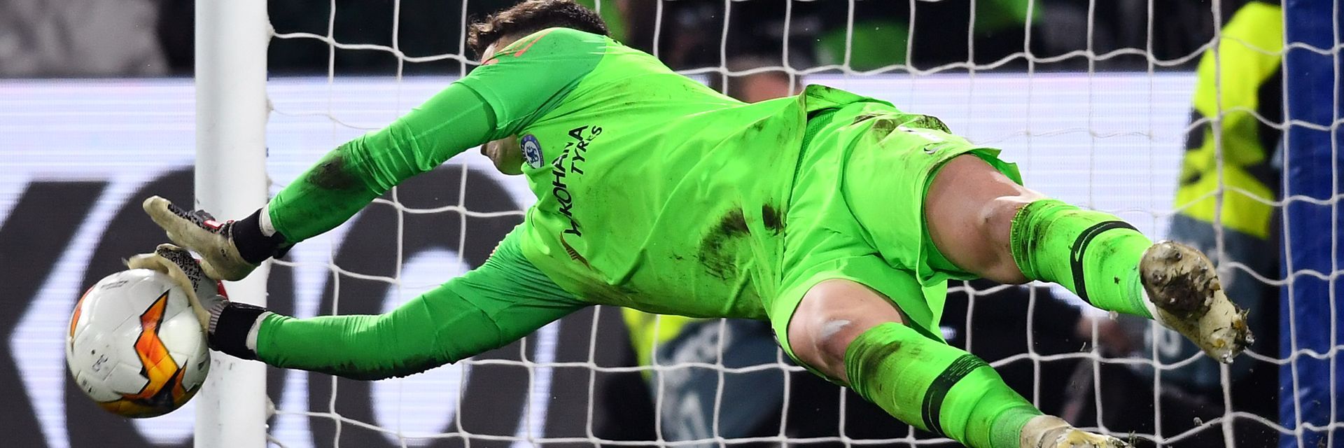 Пълна доминация! Втори английски финал след луда драма с дузпи