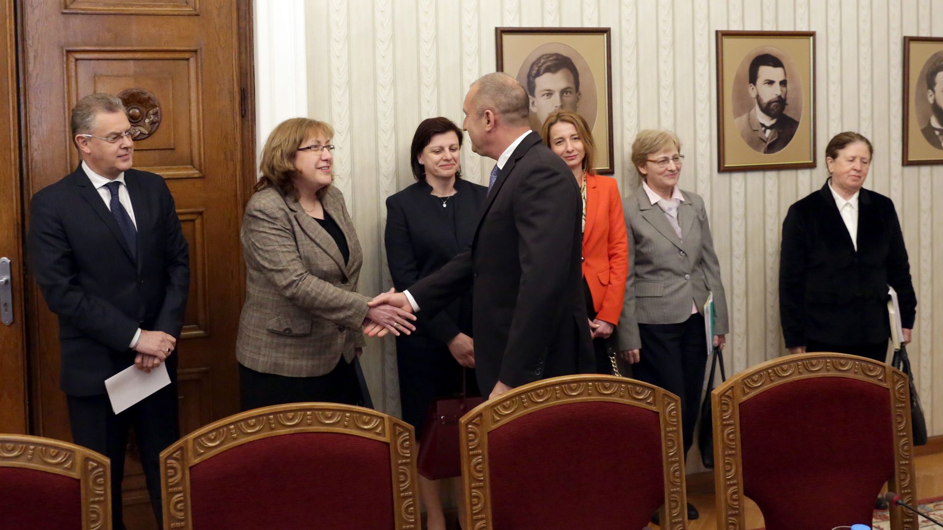 Необходимостта от намаляване на броя на недействителните бюлетини и гарантиране