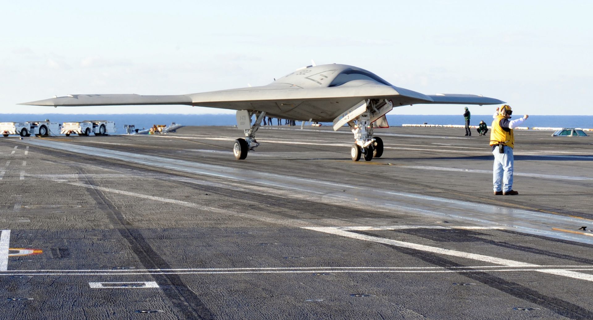 X47B 