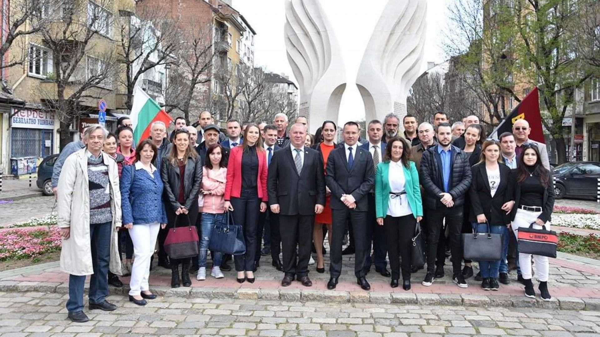 Призовавам всички кандидати от листите за ЕП както и техните