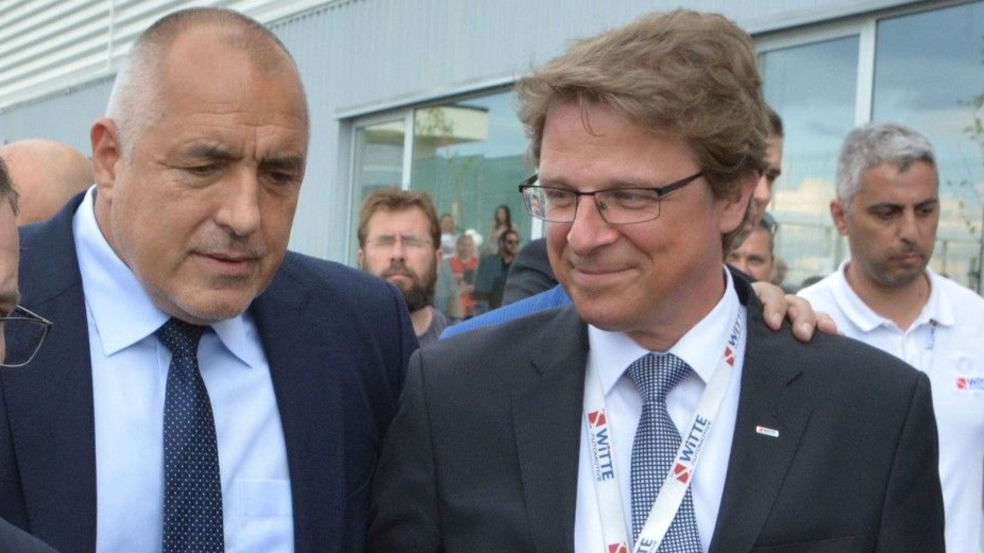 Разбирам кое дразни БСП тях ги мързи да ходят на