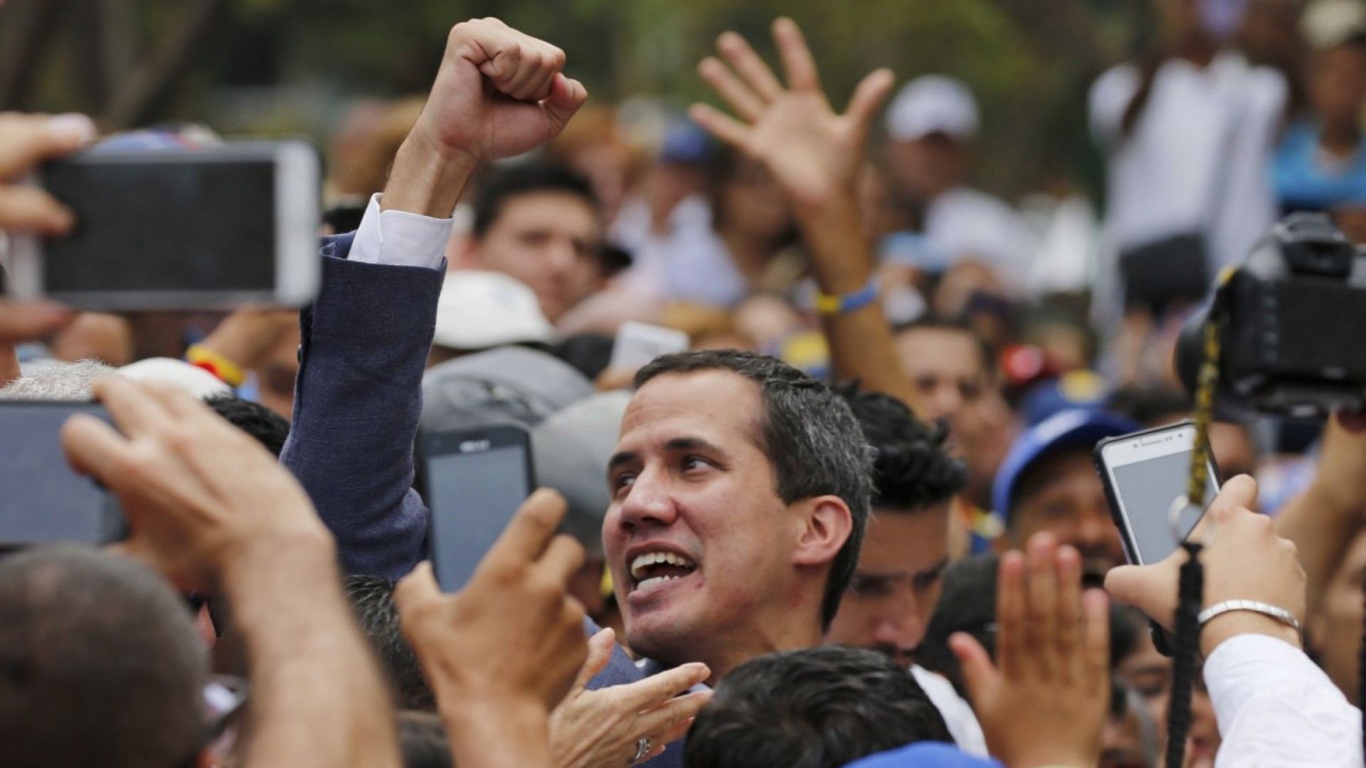 Лидерът на венецуелската опозиция Хуан Гуаидо заяви че е инструктирал