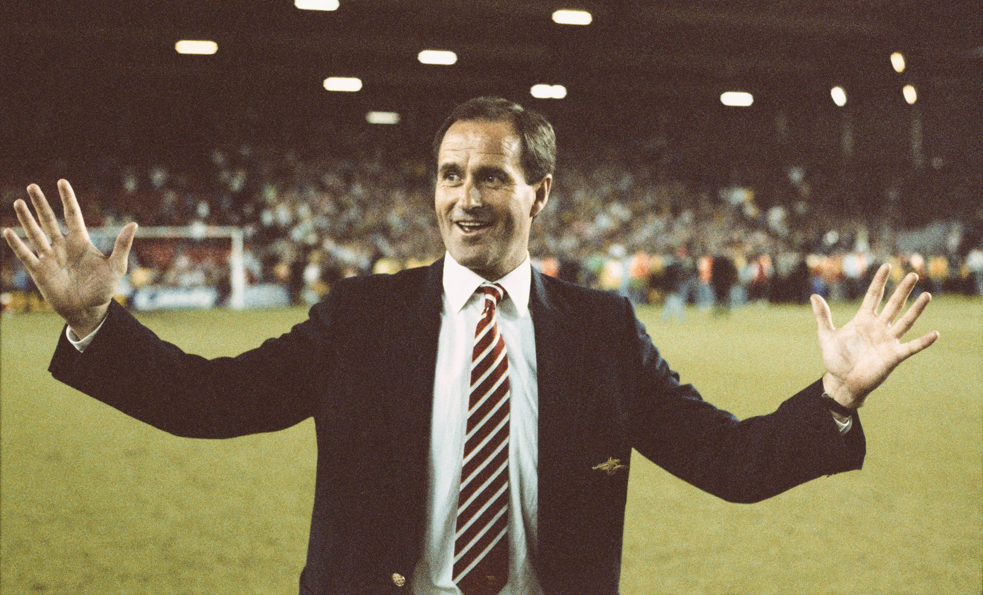 1989 г., Джордж Греъм обира аплодисментите след победата на Арсенал с 2:0 над Ливърпул в директния шампионски сблъсък