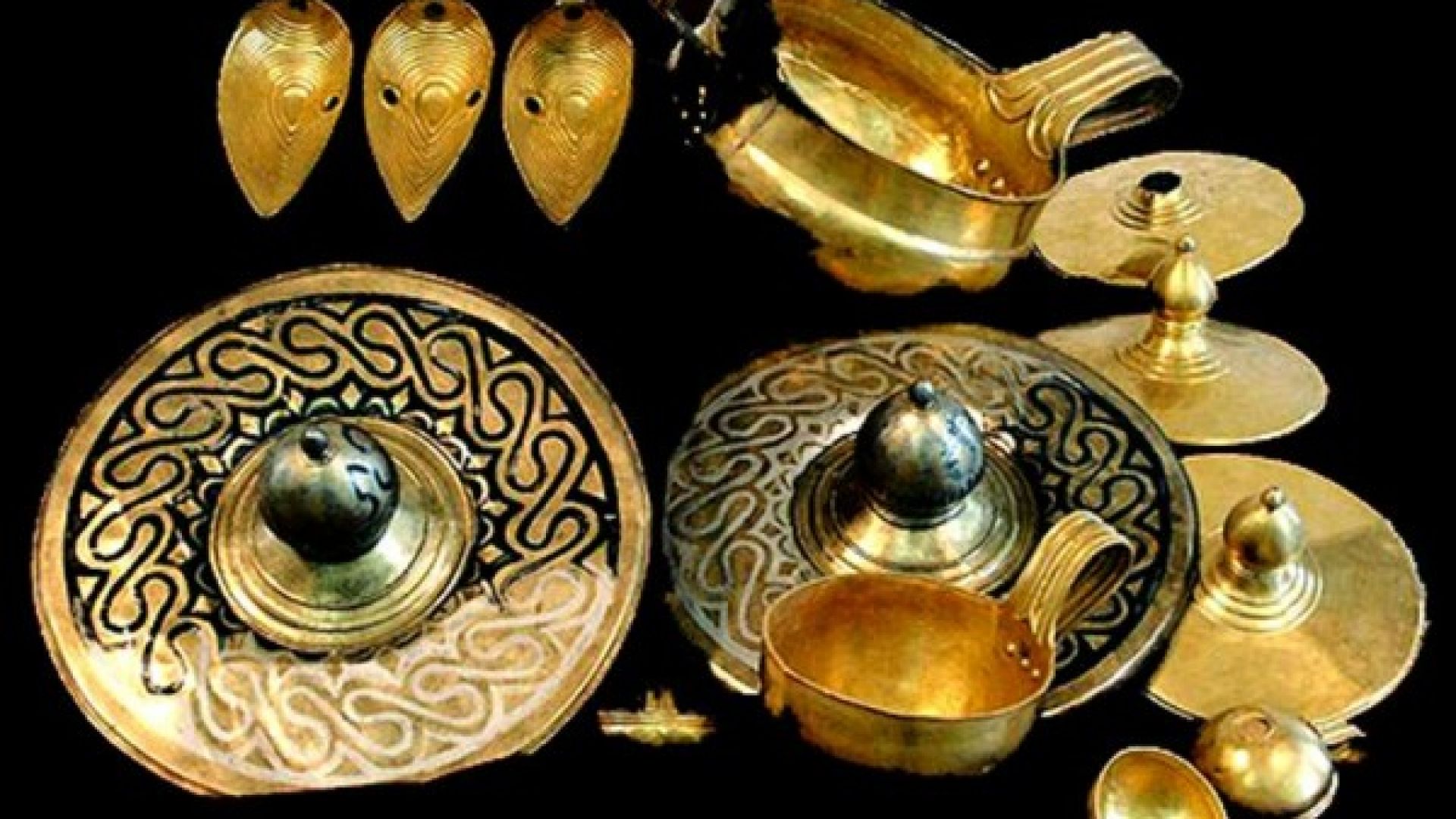 Две изложби на златни съкровища в Бургас отварят врати за