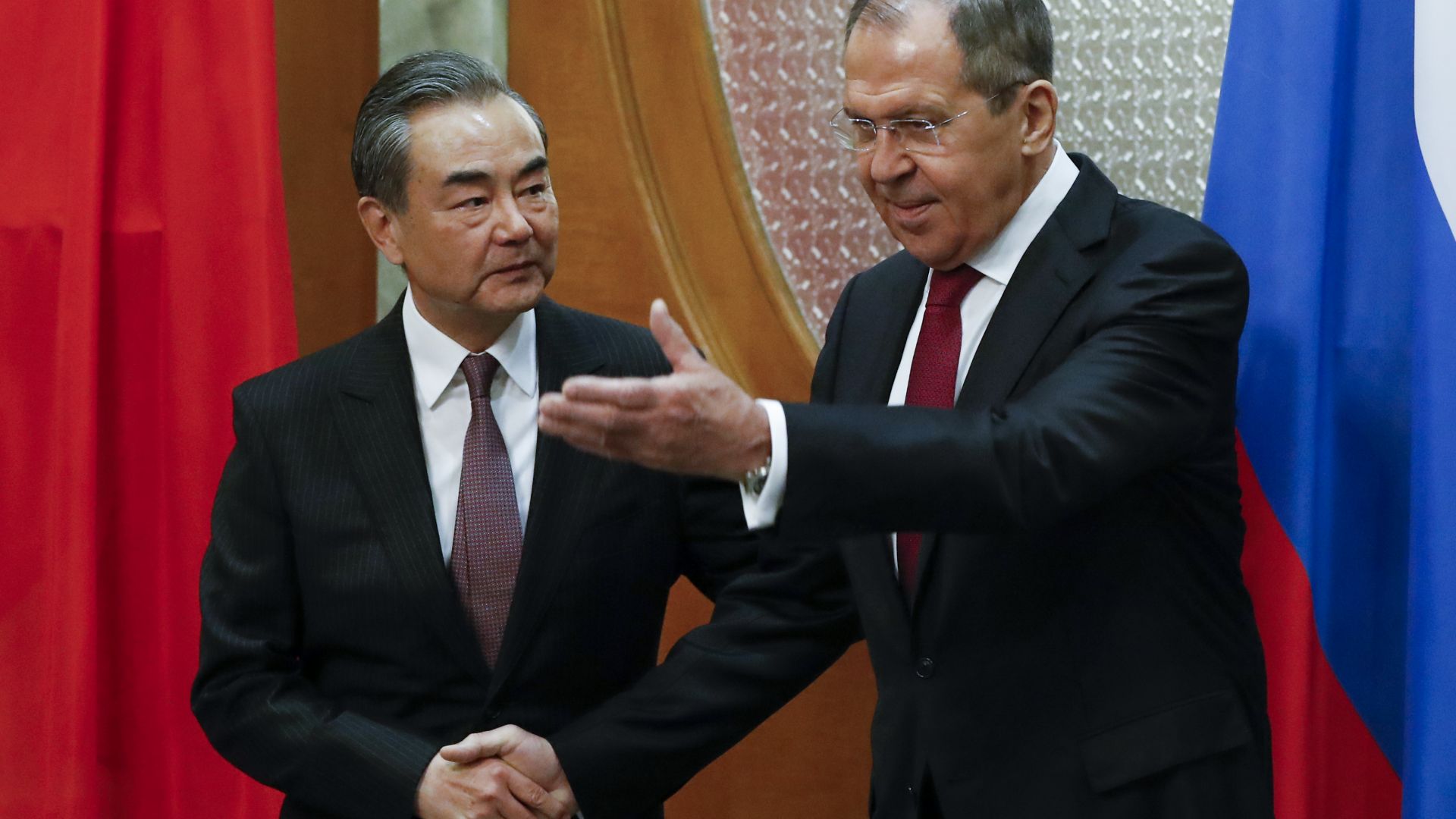 Китайският външен министър Ван И заяви че неговата страна няма