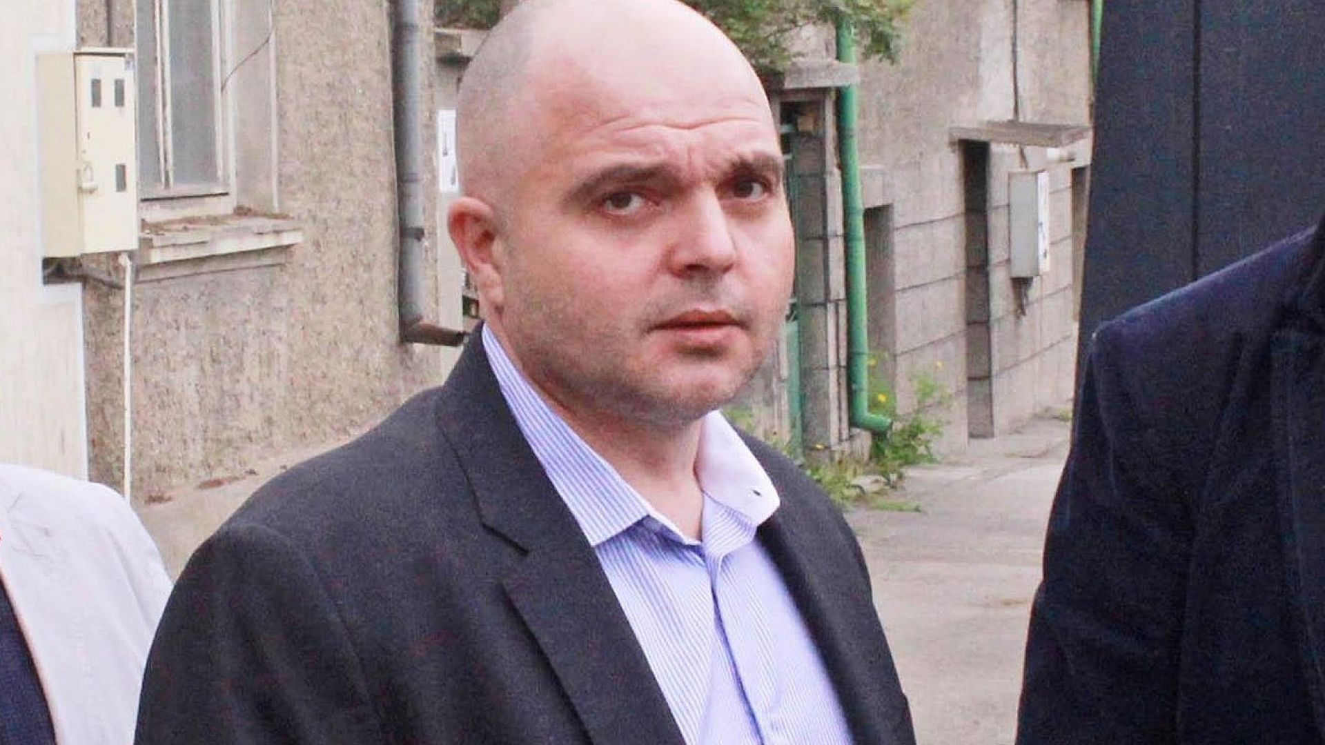 42 годишният Валентин Петров който бе открит застрелян в дома си