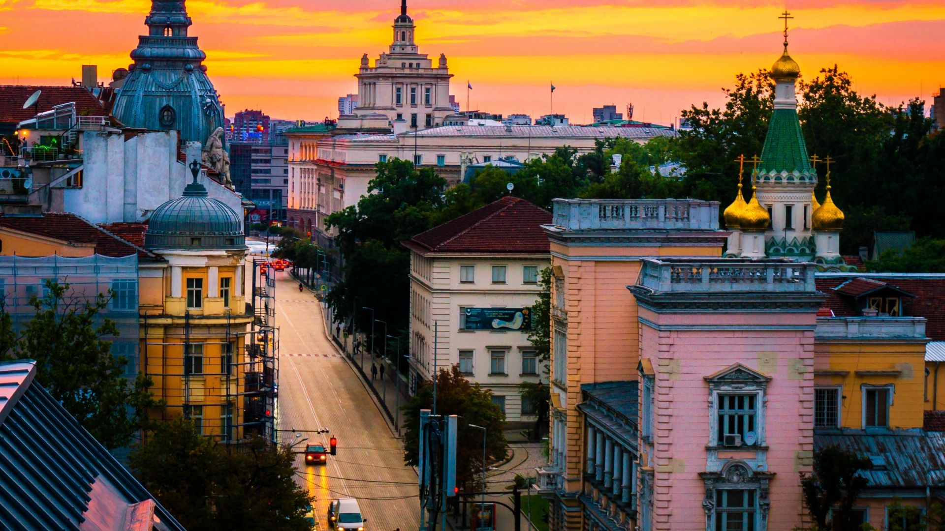 Новите правила в София:  Климатици в строй, сгради в 6 цвята и хармонични улици