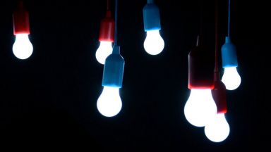 OLED осветлението е по-безвредно за хората от LED