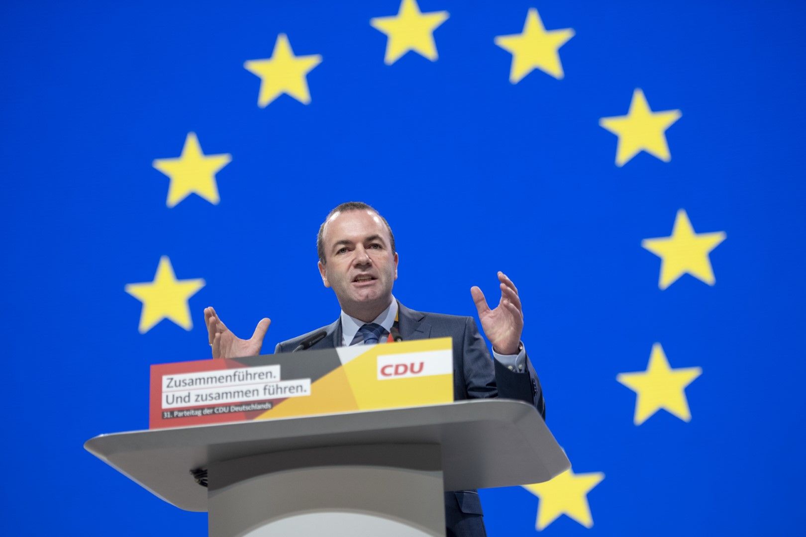 Мнозинството от германците не искат сънародника им Манфред Вебер от Европейската народна партия да стане председател на Европейската комисия